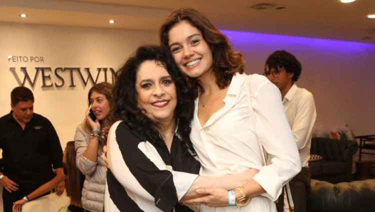 Começam as filmagens de Meu Nome É Gal, cinebiografia da musa Gal Costa