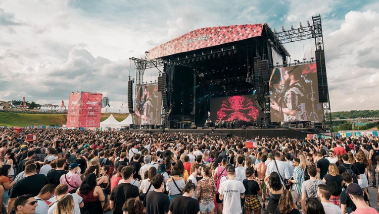 Lollapalooza Brasil 2025 inicia venda para o público geral