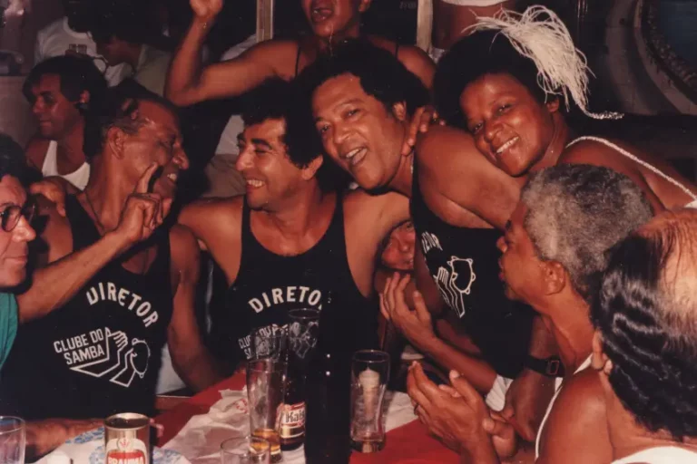 Retratos Brasileiros: Não deixa o samba acabar