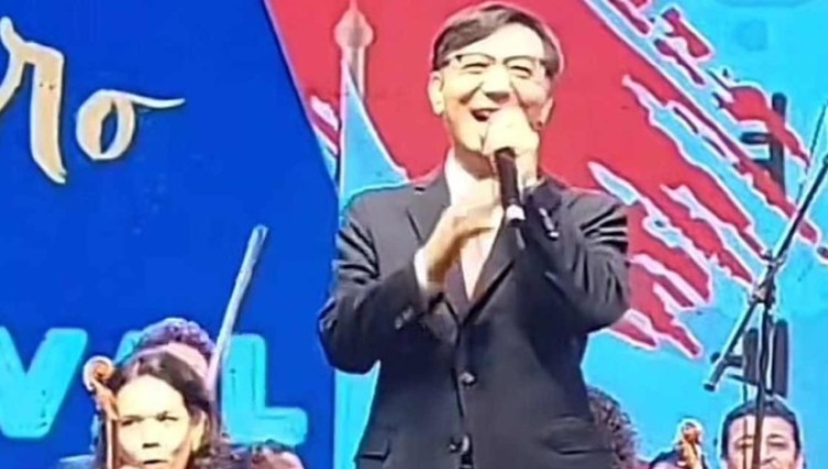Vídeo: Embaixador sul-coreano canta “Cheia de Manias” e viraliza na web
