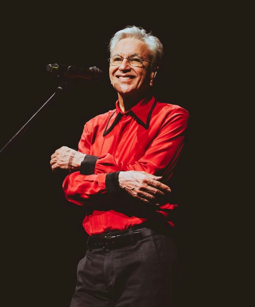 Caetano Veloso apresenta o show "Transa" em Salvador