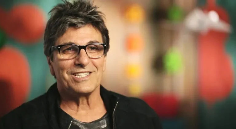 A história da música “A Dois Passos do Paraíso”, no aniversário de Evandro Mesquita