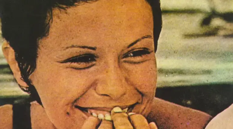 Sabe quais são as 10 músicas cantadas por Elis Regina mais tocadas no Brasil?