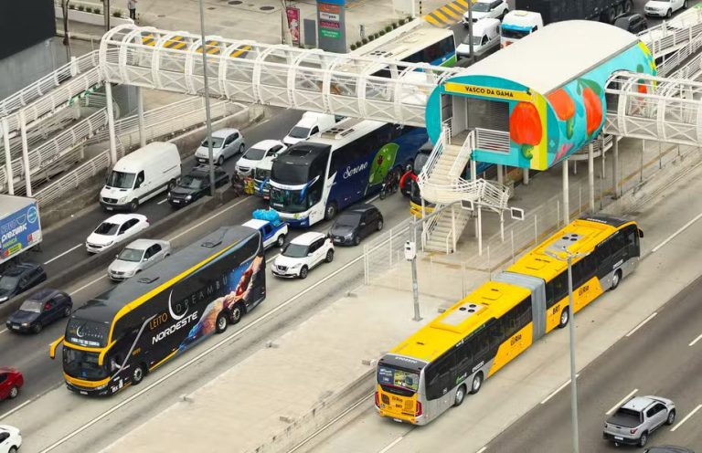 Novas regras da faixa seletiva da Avenida Brasil vem gerando dúvidas aos motoristas do Rio de Janeiro
