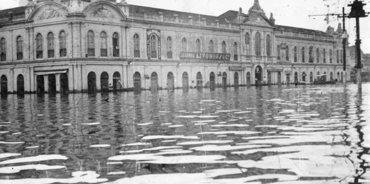 Heródoto Barbeiro: “Vinte e quatro dias de chuva”