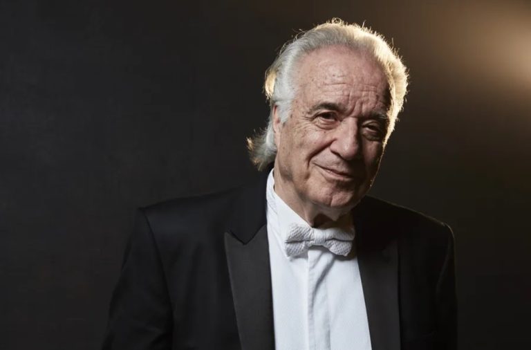 João Carlos Martins tem vida contada no livro ‘O Indomável entre som e silêncio’