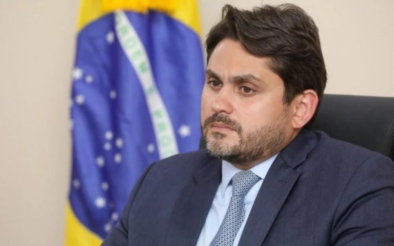 Diego Amorim: “Perseguição política de quem, ministro?”