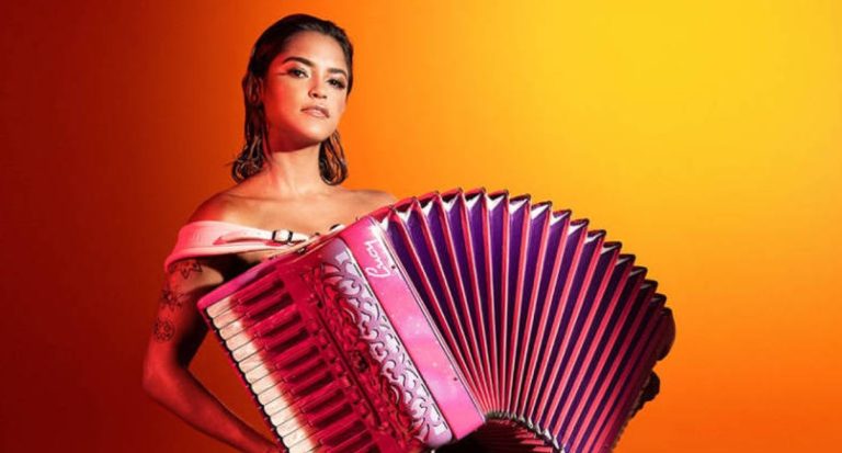 Lucy Alves lança singles que reafirmam suas raízes musicais