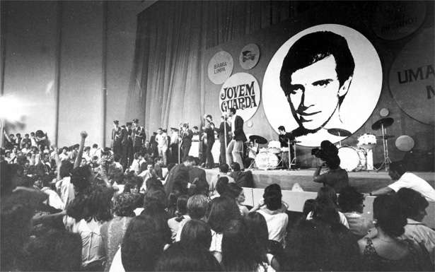 Exposição celebra 60 anos da jovem guarda no MIS-SP