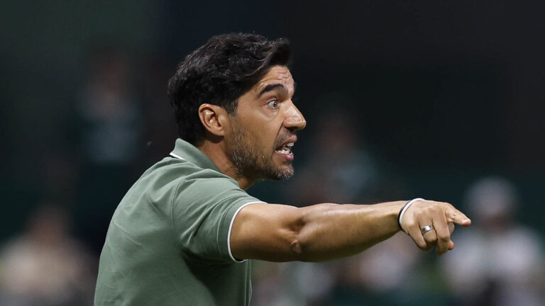 A ascensão dos técnicos estrangeiros no futebol brasileiro