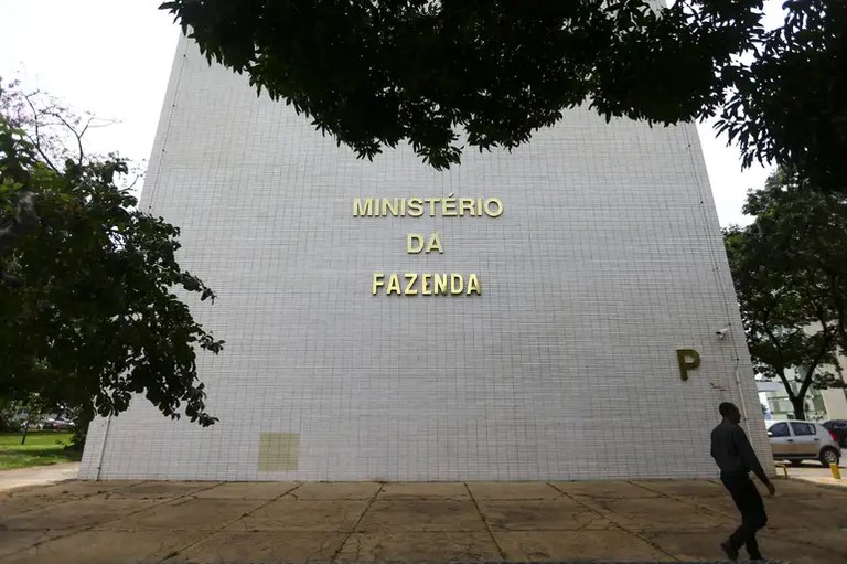 Crise econômica ou de confiança?