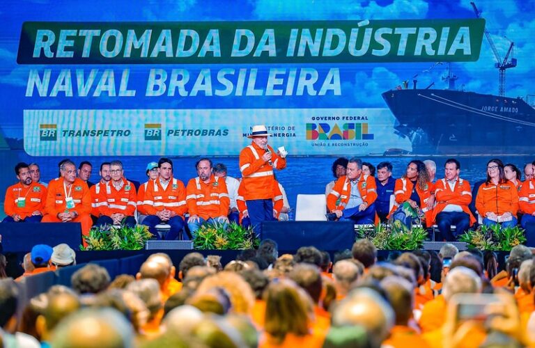“Lula precisa se informar melhor”, diz presidente da Abicom sobre combustíveis