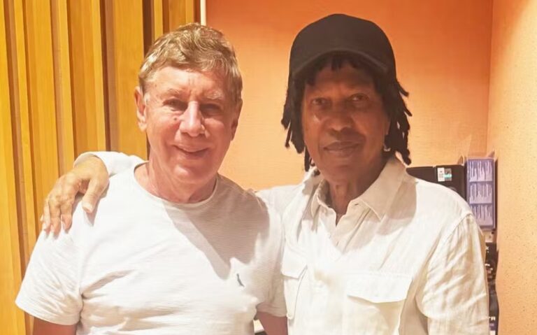 Flávio Venturini chama Djavan para gravar faixa do novo álbum