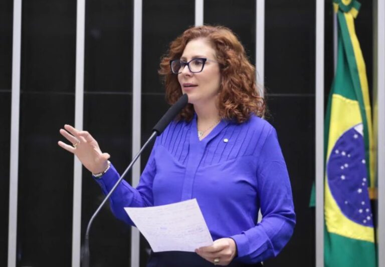 STF forma maioria e Carla Zambelli pode perder o mandato