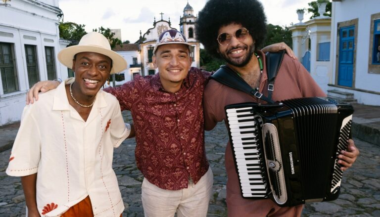 João Gomes, Mestrinho e Jota.Pê apresentam “Dominguinho”