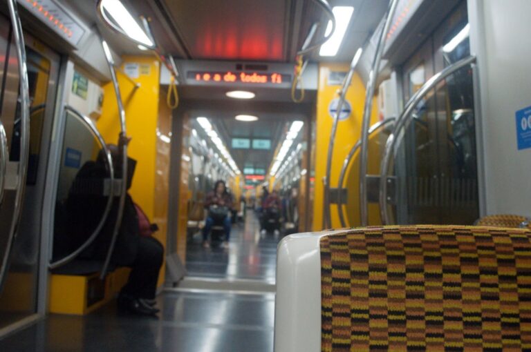 Voz da linha amarela do metrô de São Paulo é de americano criado no Brasil
