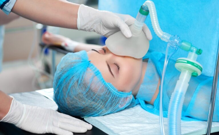 Anestesia na gravidez: segurança para mãe e bebê em procedimentos e no parto