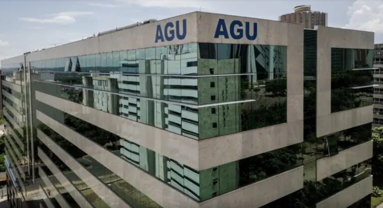 AGU contrata escritório nos EUA para responder às sanções de Donald Trump