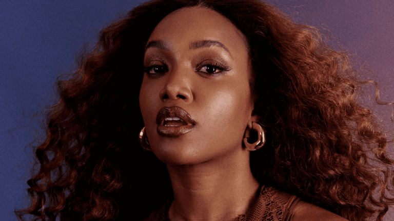 Revista Raça: “Fé”, de IZA — a trilha sonora do seu ano