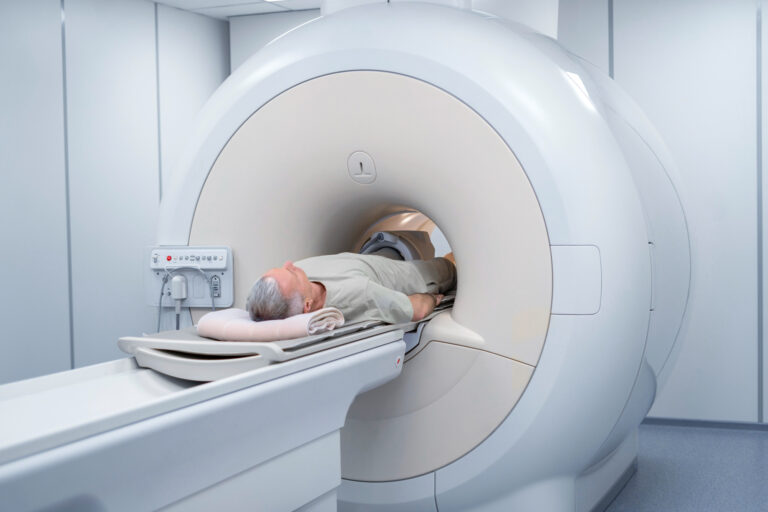 Medicina nuclear ajuda a detectar problemas no coração e no cérebro antes dos sintomas