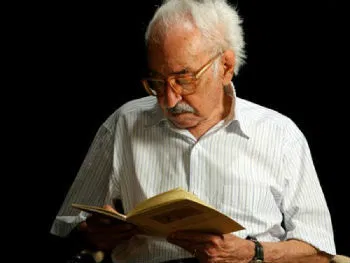 5 livros essenciais de Manoel de Barros