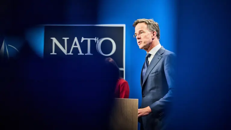 Países europeus da OTAN defendem ações militares na Groenlândia