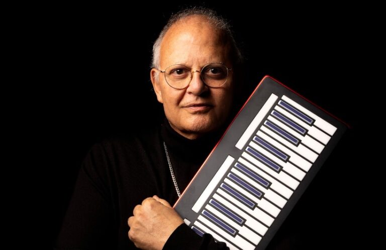 Guilherme Arantes atravessa tempo em “Interdimensional” e reafirma sua genialidade aos 50 anos de carreira