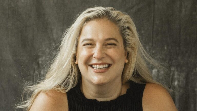 Manouche Lá Fora: Alice Caymmi celebra a obra de Dorival com a “Roda Caymmi”