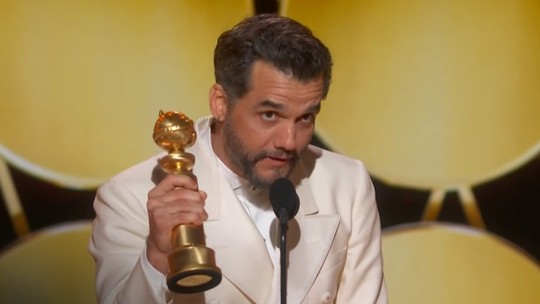 Brasil vence Melhor Filme em Língua Não-Inglesa e Melhor Ator no Globo de Ouro 2026
