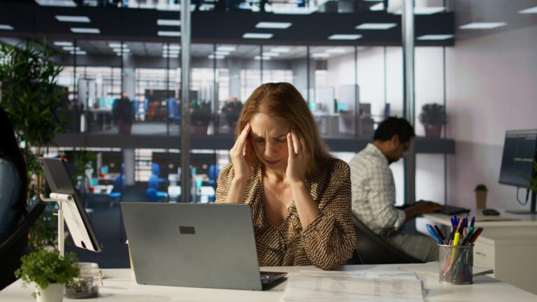 Frustração no trabalho: como transformar pressão em crescimento real