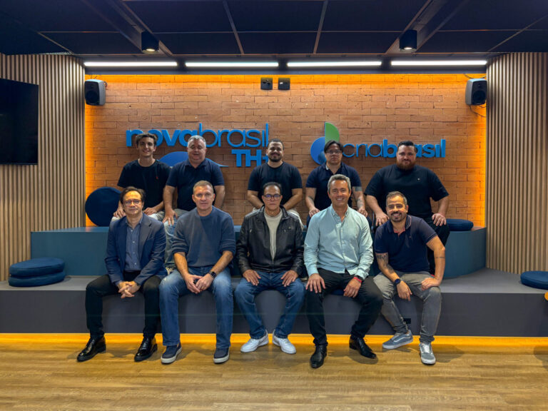 Novabrasil entra em campo com nova equipe, programa diário e cobertura completa de futebol