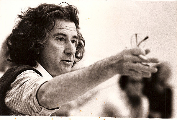 3 espetáculos históricos da MPB dirigidos por Augusto Boal