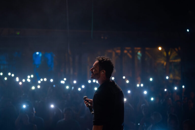 Acústico NAVARANDA: nova fase autoral e turnê nacional em 2026