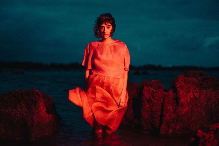 Juliana Linhares lança single “Depois do Breu”