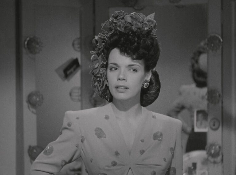 Aurora Miranda: você sabia que Carmen Miranda tinha uma irmã que também era cantora?