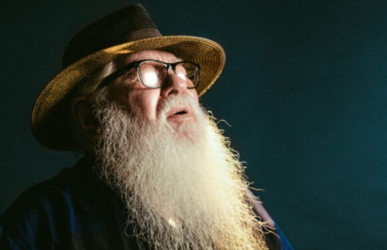 “Sinfonia em Quadrinhos” de Hermeto Pascoal chega as plataformas digitais
