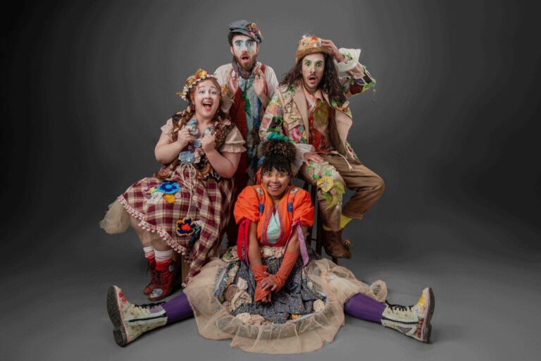 “O Maior Quintal do Mundo”, musical inspirado em Manoel de Barros, volta ao Rio