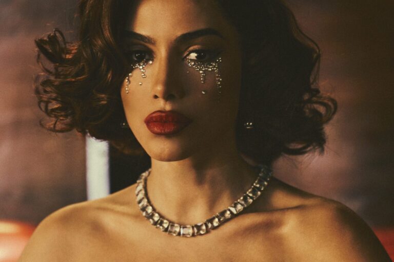 “EQUILIBRIVM II”: Anitta transforma brasilidade em poesia em novo álbum